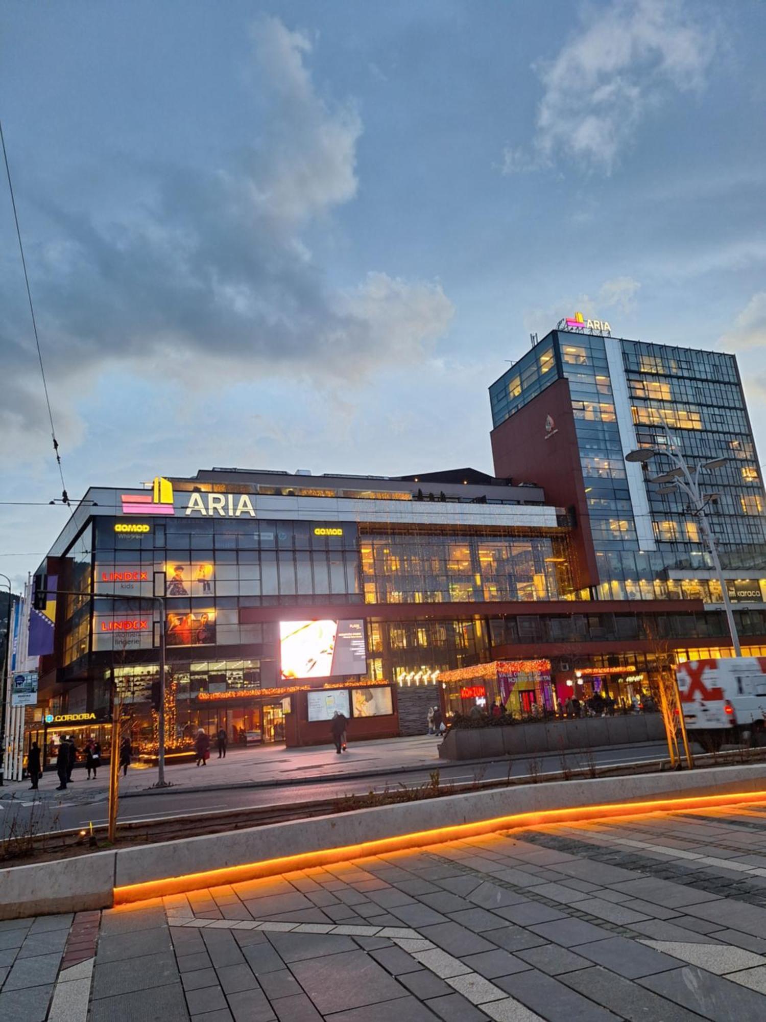 Apartman Aya Rejana Сараево Экстерьер фото
