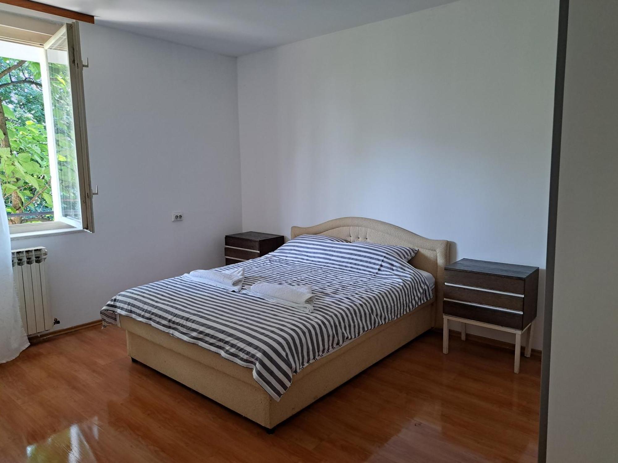 Apartman Aya Rejana Сараево Экстерьер фото