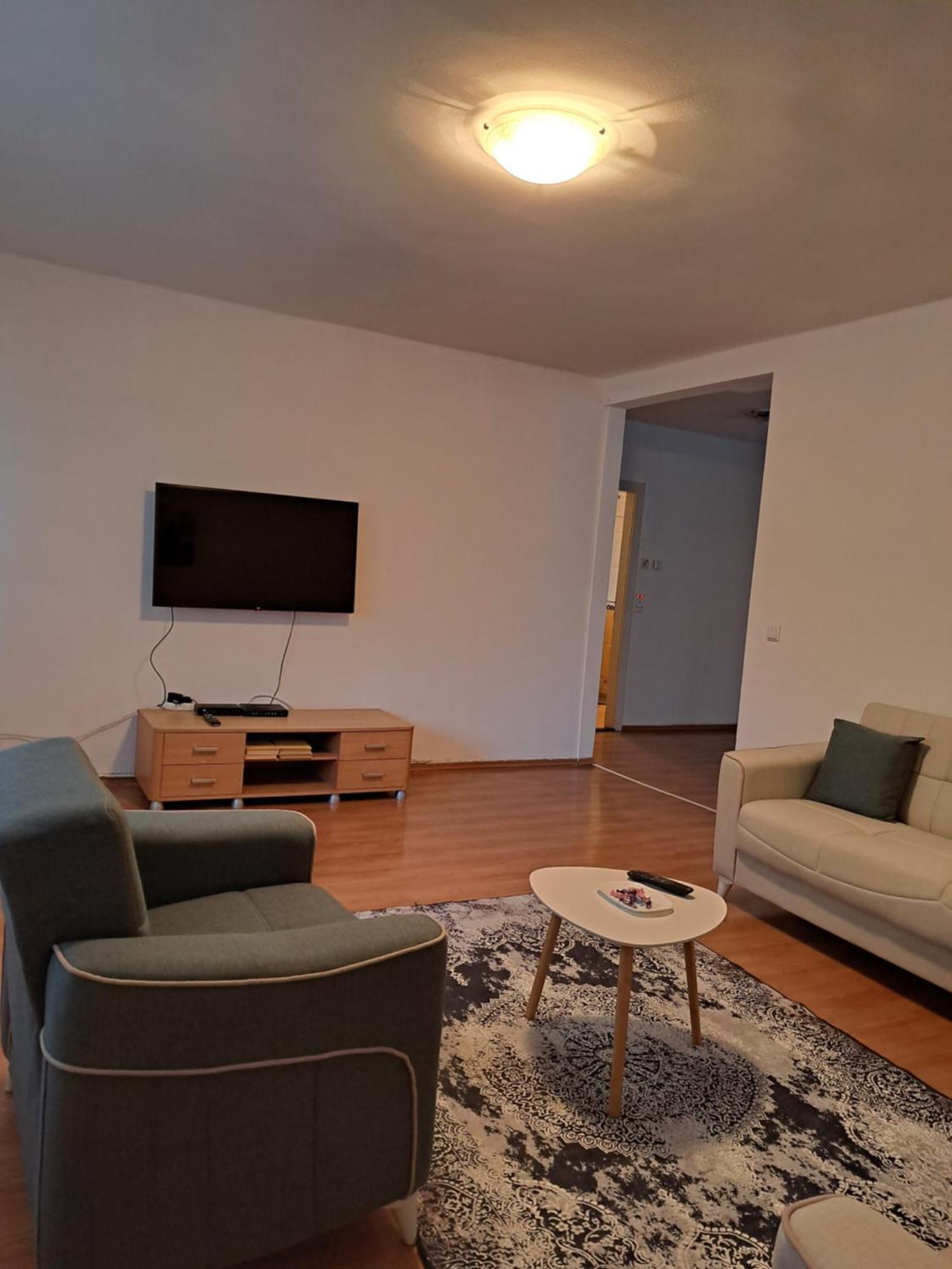Apartman Aya Rejana Сараево Экстерьер фото