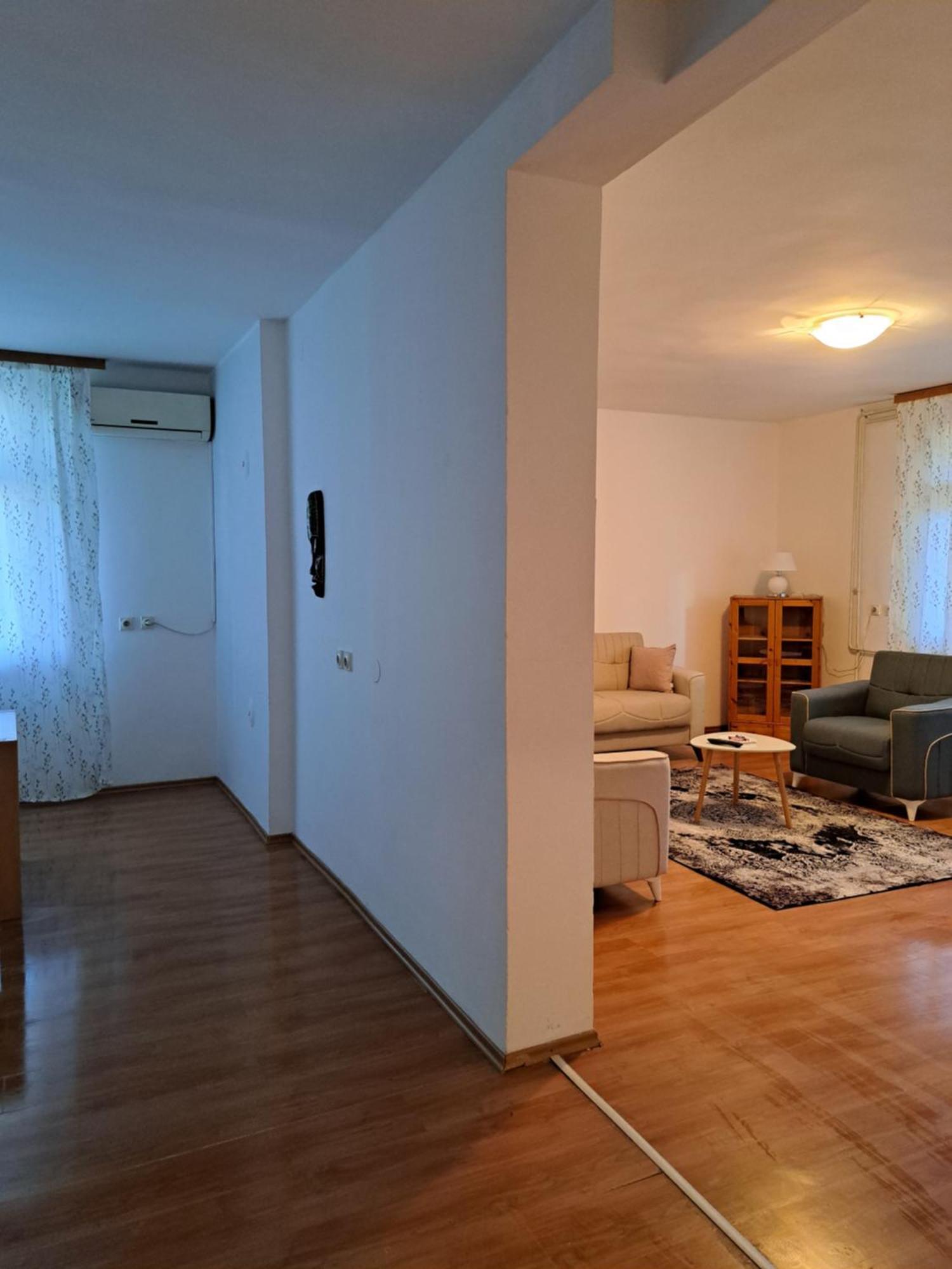 Apartman Aya Rejana Сараево Экстерьер фото