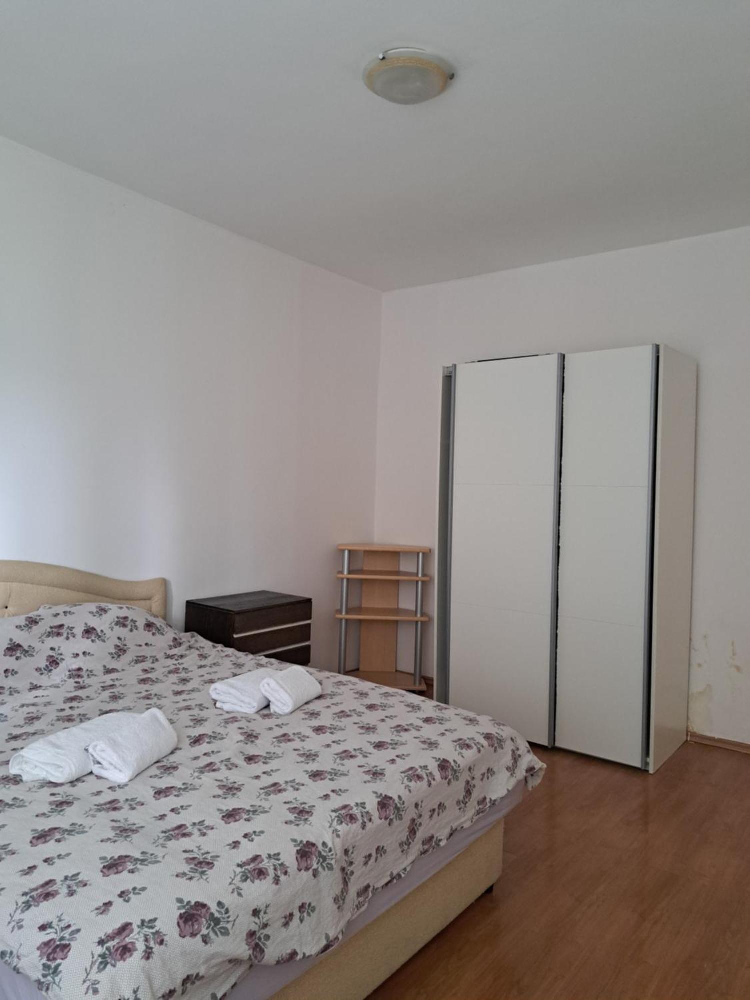 Apartman Aya Rejana Сараево Экстерьер фото
